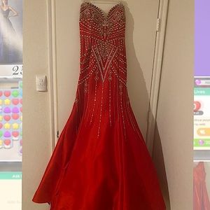 Beautiful Red prom dress. Size 14 Rachel Allan Dress